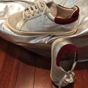 Silver sneaks - size 4